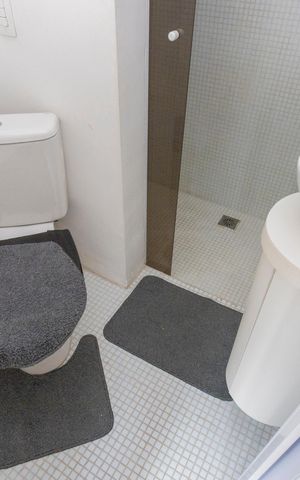 Apartamento para alugar com 74m², 1 quarto e 2 vagasBanheiro
