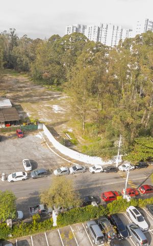 Apartamento para alugar com 74m², 1 quarto e 2 vagasVista da Área de Serviço