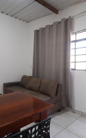 Casa para alugar com 52m², 2 quartos e 1 vagaSala