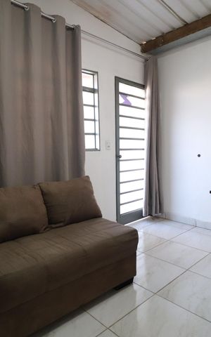 Casa para alugar com 52m², 2 quartos e 1 vagaSala