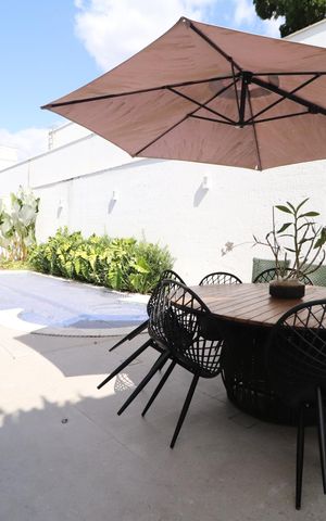 Casa de condomínio para alugar com 350m², 3 quartos e 5 vagasPiscina