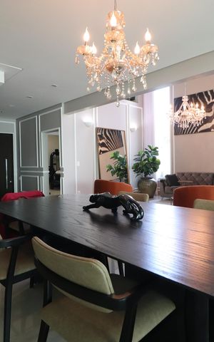 Casa de condomínio para alugar com 350m², 3 quartos e 5 vagasSala de Jantar