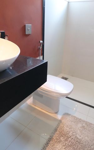 Casa de condomínio para alugar com 350m², 3 quartos e 5 vagasLavabo