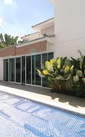 Casa de condomínio para alugar com 350m², 3 quartos e 5 vagasPiscina