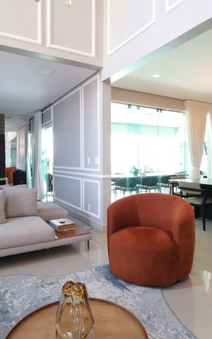 Casa de condomínio para alugar com 350m², 3 quartos e 5 vagasSala
