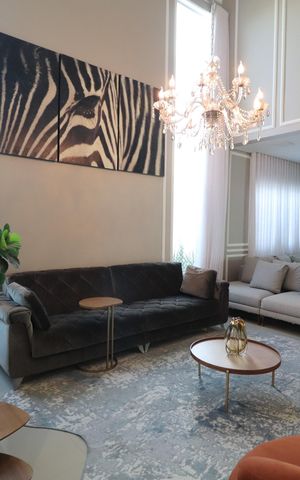 Casa de condomínio para alugar com 350m², 3 quartos e 5 vagasSala