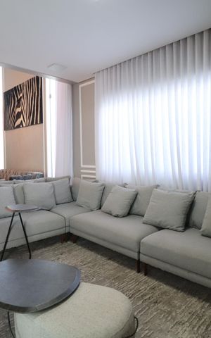 Casa de condomínio para alugar com 350m², 3 quartos e 5 vagasSala de TV