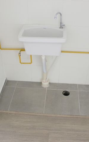 Apartamento para alugar com 37m², 2 quartos e 1 vagaSala e cozinha