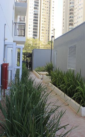 Apartamento para alugar com 37m², 2 quartos e 1 vagaÁrea comum