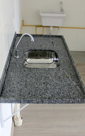 Apartamento para alugar com 37m², 2 quartos e 1 vagaSala e cozinha
