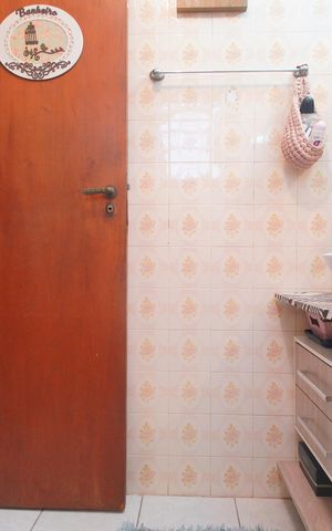 Apartamento à venda com 64m², 2 quartos e sem vagaBanheiro