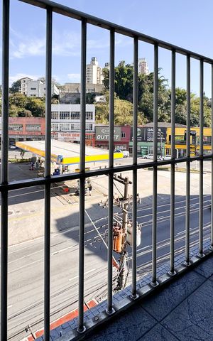 Apartamento para alugar com 80m², 2 quartos e sem vaga Apartamento para alugar com 80m², 2 quartos e sem vagaSacada de Serviço