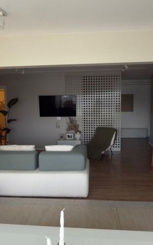 Apartamento à venda com 108m², 3 quartos e 2 vagas Apartamento à venda com 108m², 3 quartos e 2 vagasSala