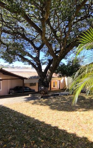Casa à venda com 360m², 3 quartos e 3 vagas
