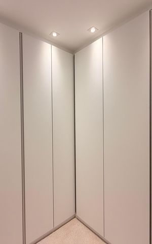 Apartamento à venda com 83m², 2 quartos e 2 vagasSuíte 1 - Closet