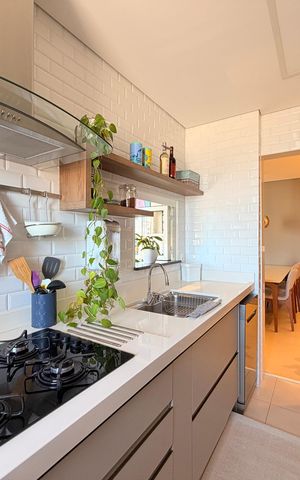 Apartamento à venda com 83m², 2 quartos e 2 vagasCozinha