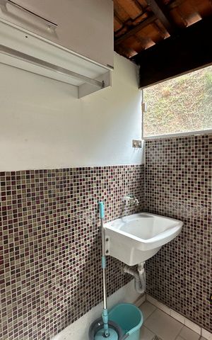 Casa de condomínio à venda com 128m², 2 quartos e 2 vagasÁrea de Serviço