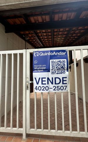 Casa de condomínio à venda com 128m², 2 quartos e 2 vagasPlaca