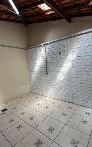 Casa de condomínio à venda com 128m², 2 quartos e 2 vagasChurrasqueira