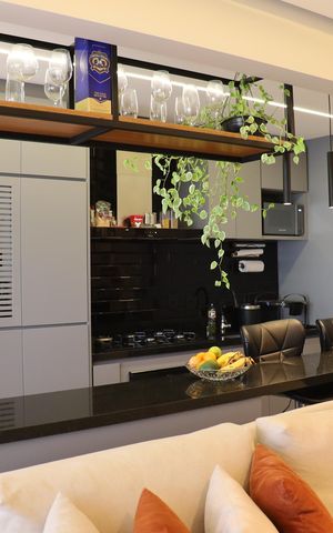 Apartamento à venda com 74m², 2 quartos e 2 vagas Apartamento à venda com 74m², 2 quartos e 2 vagasCozinha