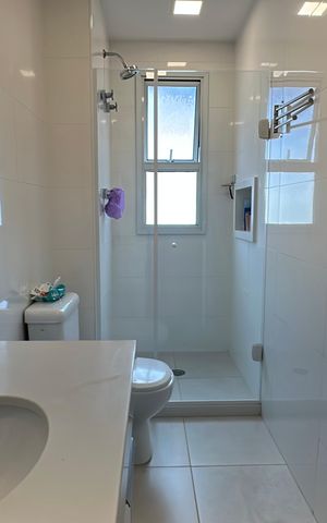 Apartamento à venda com 74m², 2 quartos e 2 vagas Apartamento à venda com 74m², 2 quartos e 2 vagasBanheiro Social