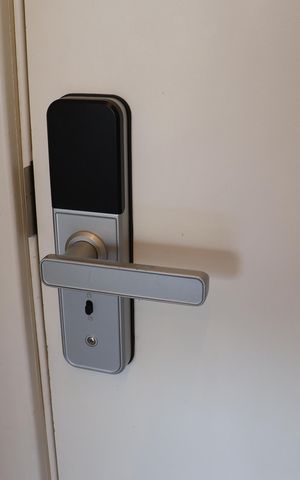 Apartamento à venda com 74m², 2 quartos e 2 vagas Apartamento à venda com 74m², 2 quartos e 2 vagasDetalhe Sala