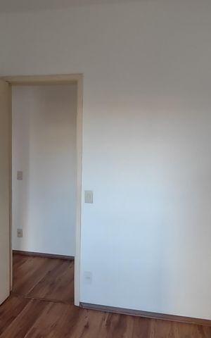 Apartamento à venda com 96m², 3 quartos e 2 vagas Apartamento à venda com 96m², 3 quartos e 2 vagasQuarto 1
