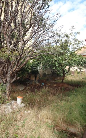 Casa à venda com 180m², 4 quartos e 2 vagasQuintal