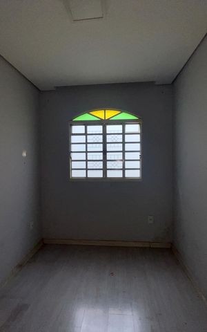 Casa à venda com 233m², 3 quartos e 3 vagasQuarto 2