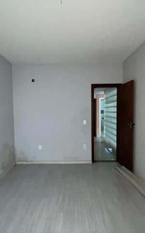 Casa à venda com 233m², 3 quartos e 3 vagasQuarto 3