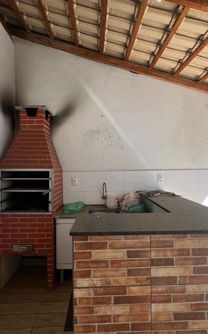 Casa à venda com 233m², 3 quartos e 3 vagasChurrasqueira