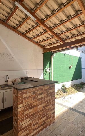 Casa à venda com 233m², 3 quartos e 3 vagasChurrasqueira