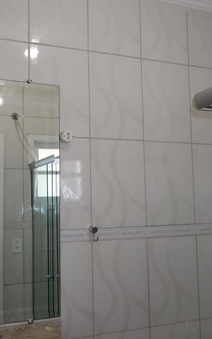 Casa à venda com 152m², 3 quartos e 3 vagasBanheiro suíte 1