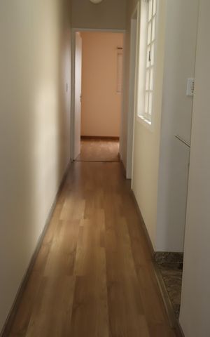 Casa à venda com 152m², 3 quartos e 3 vagasCorredor