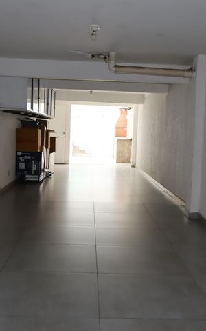 Casa à venda com 152m², 3 quartos e 3 vagasGaragem
