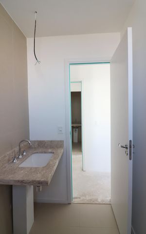 Apartamento à venda com 74m², 3 quartos e 1 vagaQuarto 1 - Suíte Banheiro 