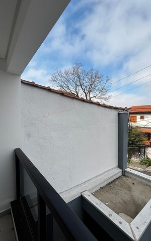 Apartamento à venda com 69m², 2 quartos e 1 vaga Apartamento à venda com 69m², 2 quartos e 1 vagaVaranda da Suíte