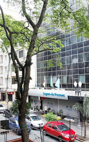 Apartamento para alugar com 75m², 2 quartos e sem vagaVista da sala