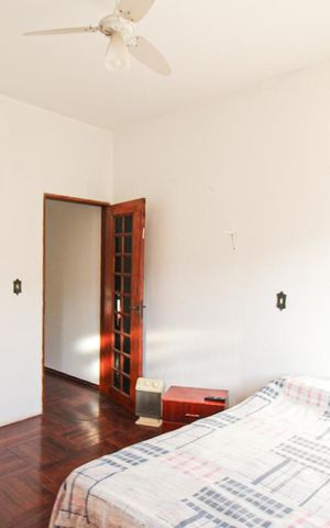 Casa para alugar com 100m², 3 quartos e 2 vagasQuarto 3