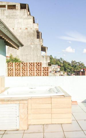 Casa para alugar com 100m², 3 quartos e 2 vagasRooftop