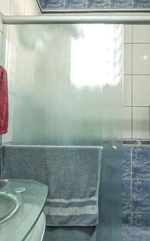 Casa para alugar com 100m², 3 quartos e 2 vagasBanheiro da Suíte 1