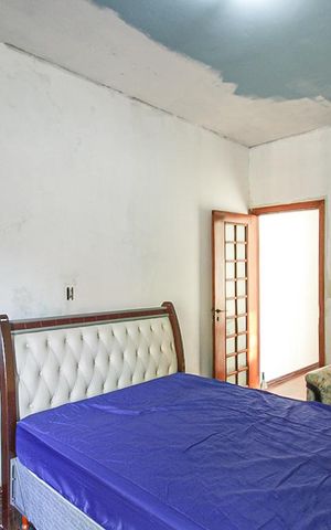 Casa para alugar com 100m², 3 quartos e 2 vagasSuíte 1