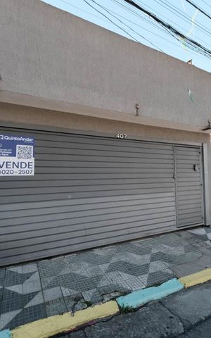 Casa à venda com 150m², 2 quartos e 2 vagasFachada