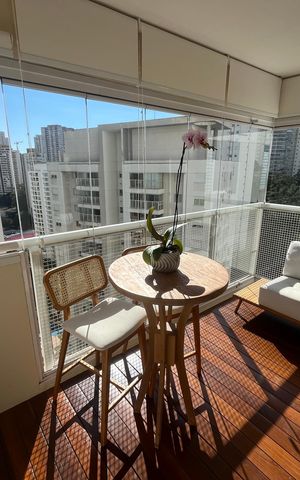 Apartamento à venda com 61m², 2 quartos e 1 vaga Apartamento à venda com 61m², 2 quartos e 1 vagaSacada