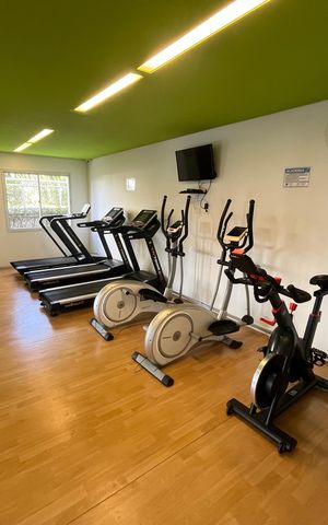 Apartamento à venda com 61m², 2 quartos e 1 vaga Apartamento à venda com 61m², 2 quartos e 1 vagaÁrea comum - Academia