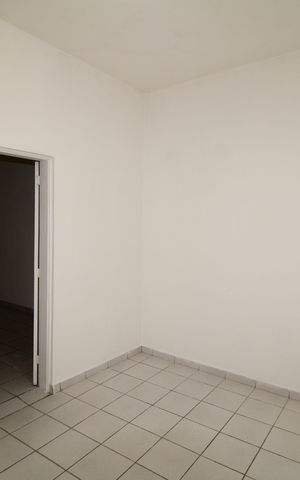 Casa para alugar com 72m², 2 quartos e sem vagaSala