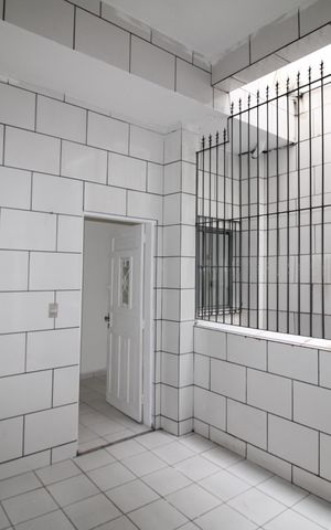 Casa para alugar com 72m², 2 quartos e sem vagaÁrea de Serviço