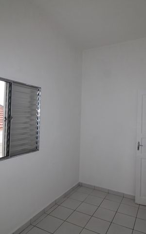Casa para alugar com 72m², 2 quartos e sem vagaQuarto 1