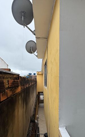 Casa à venda com 350m², 4 quartos e 2 vagas Casa à venda com 350m², 4 quartos e 2 vagasVista da Sacada - casa 2