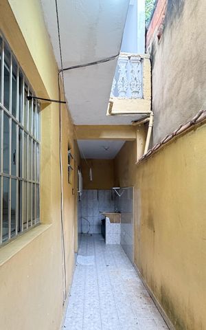 Casa à venda com 350m², 4 quartos e 2 vagas Casa à venda com 350m², 4 quartos e 2 vagasQuintal
